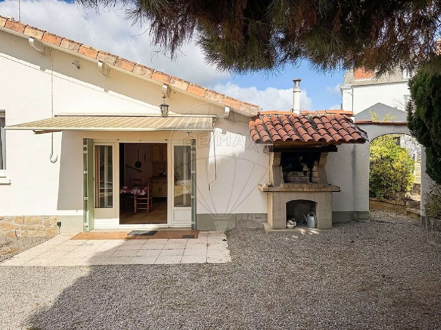 à vendre maison Saint-Junien Haute-Vienne 3