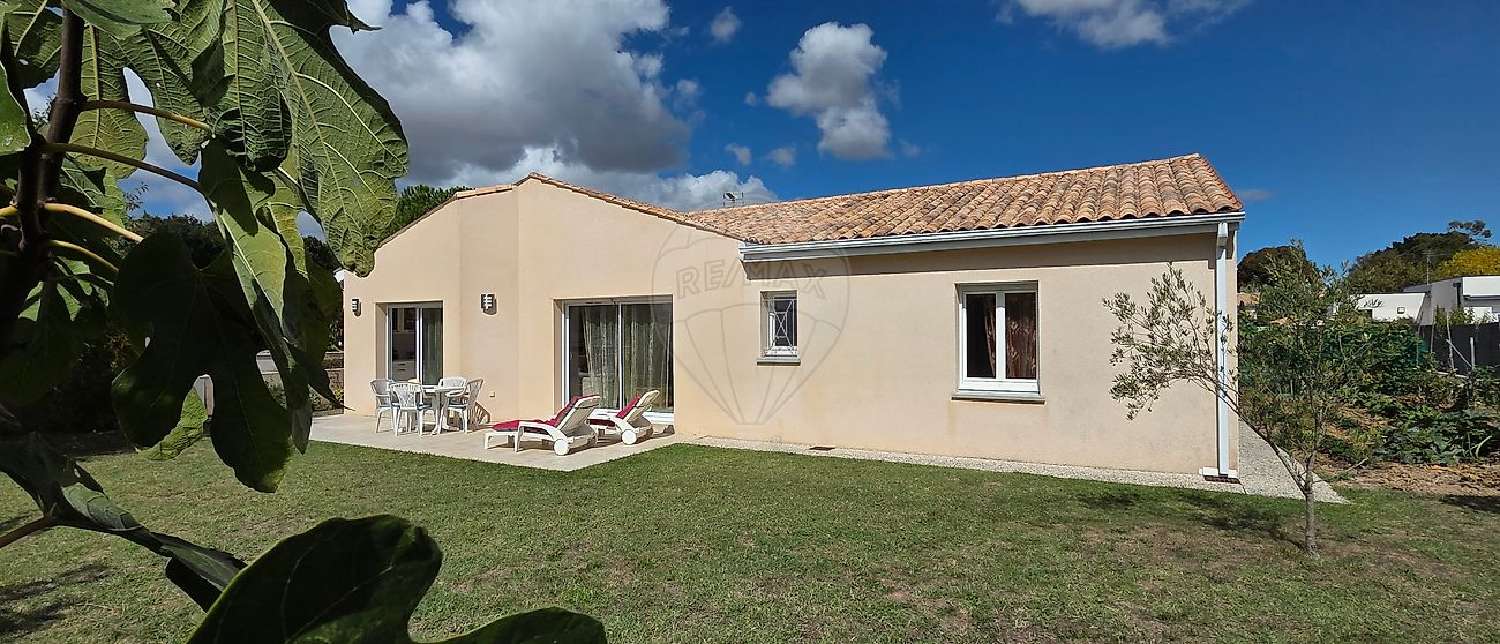 à vendre maison Saint-Palais-sur-Mer Charente-Maritime 1