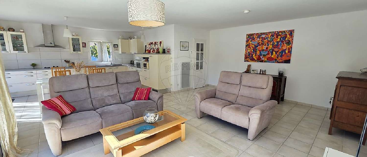 à vendre maison Saint-Palais-sur-Mer Charente-Maritime 2