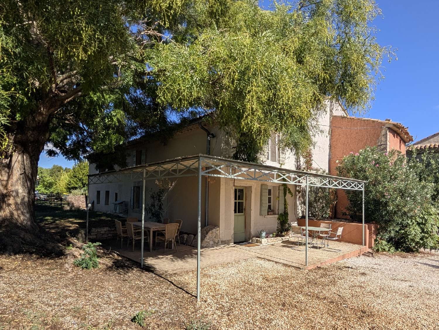 à vendre maison Saint-Saturnin-lès-Apt Vaucluse 2