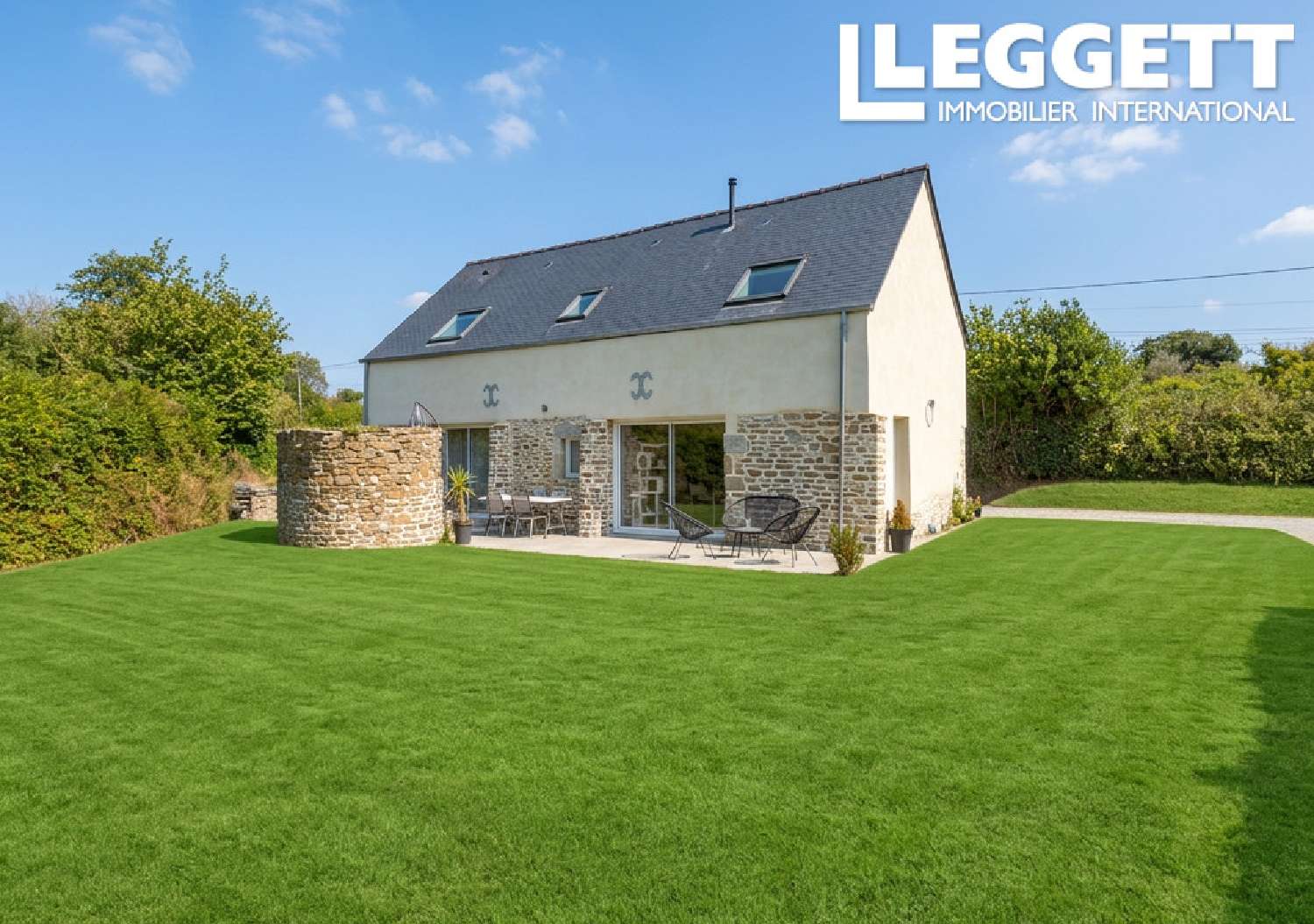 for sale house Sainte-Suzanne-en-Bauptois Manche 1
