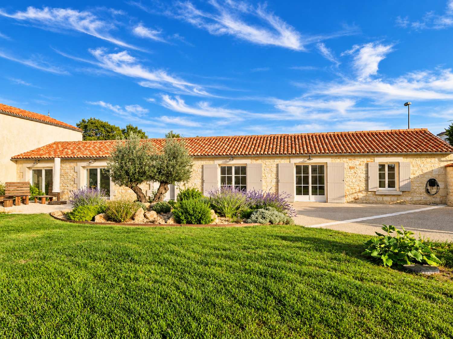 for sale house Saintes Charente-Maritime 3