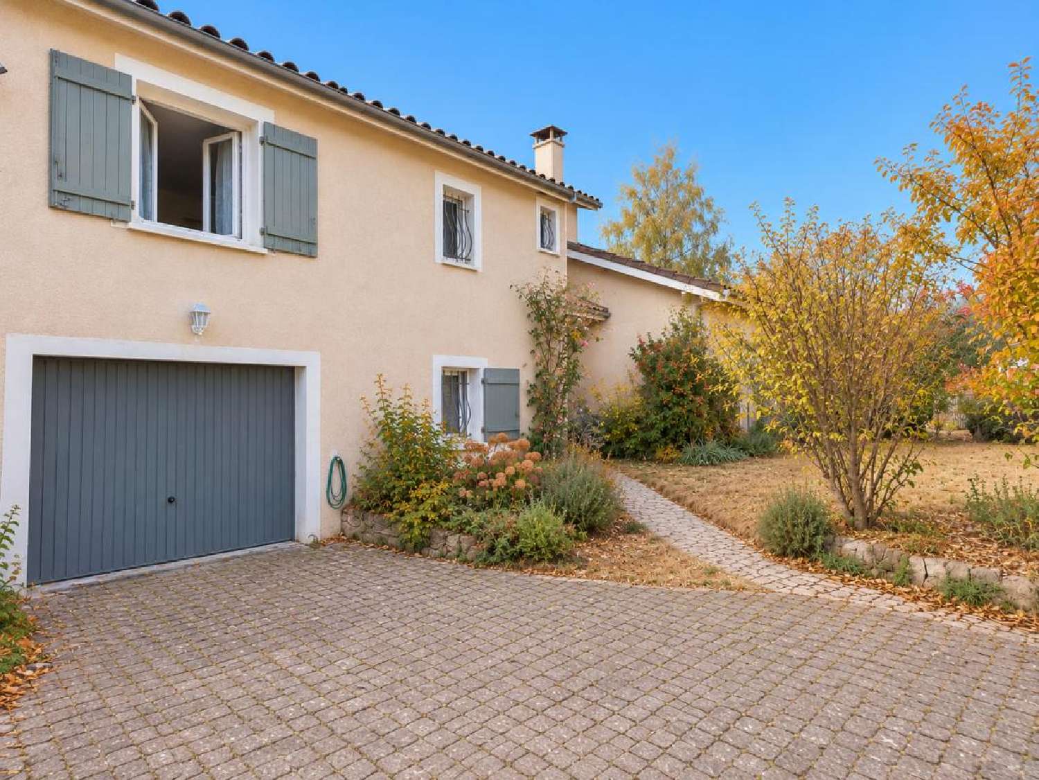  for sale house Savigneux Ain 2