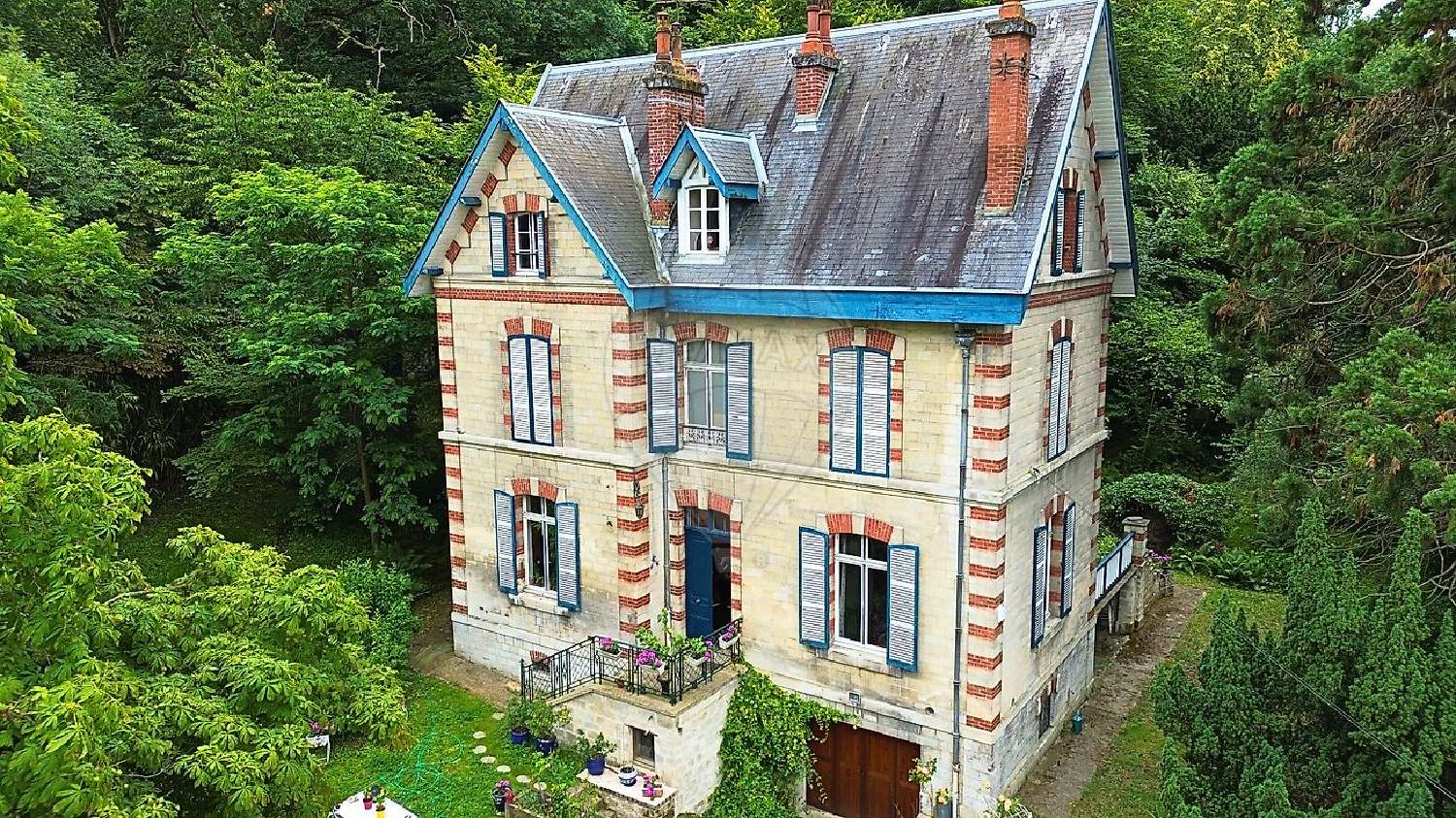for sale house Senlis Oise 1
