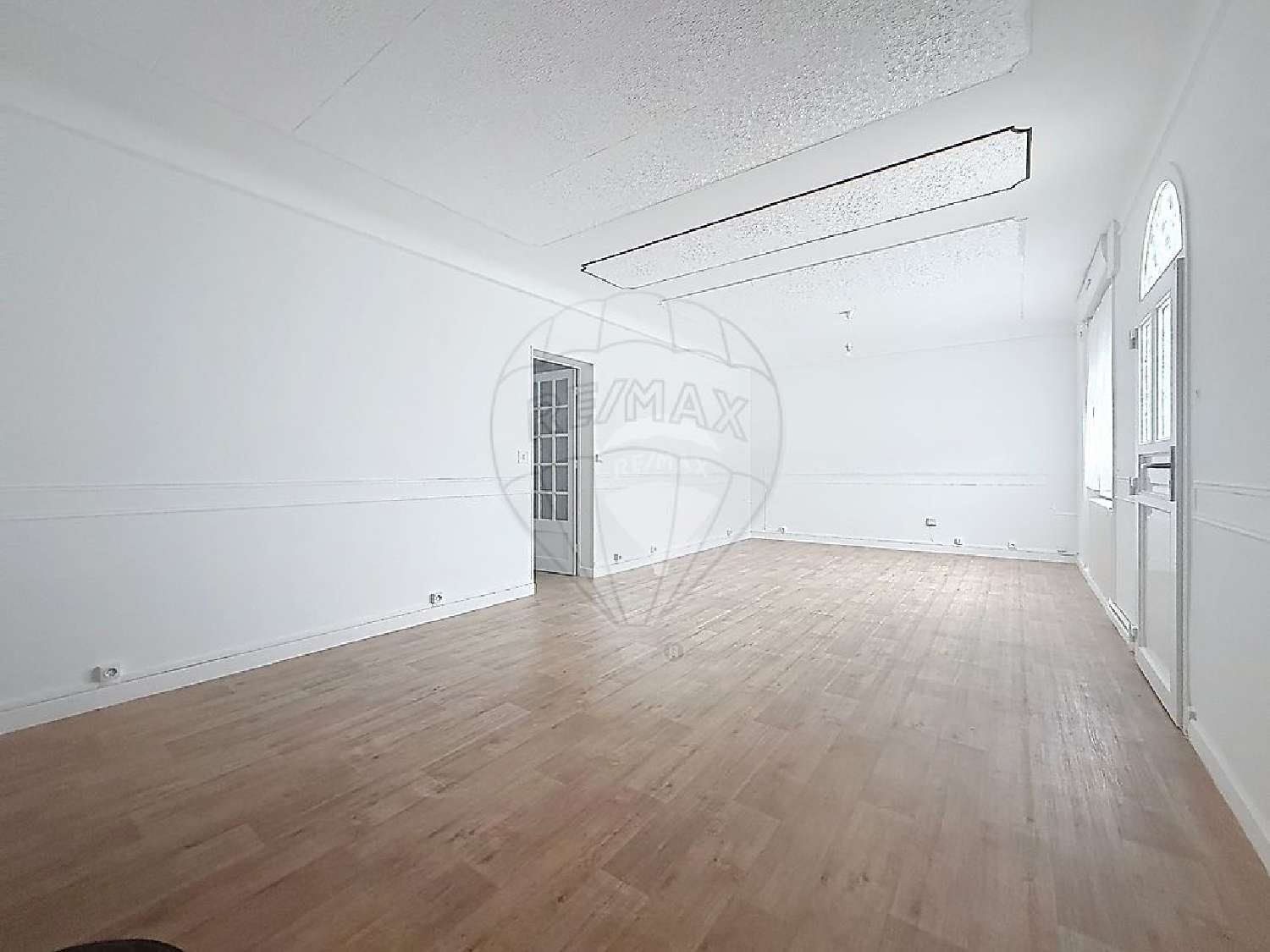 te koop huis Sens Yonne 3