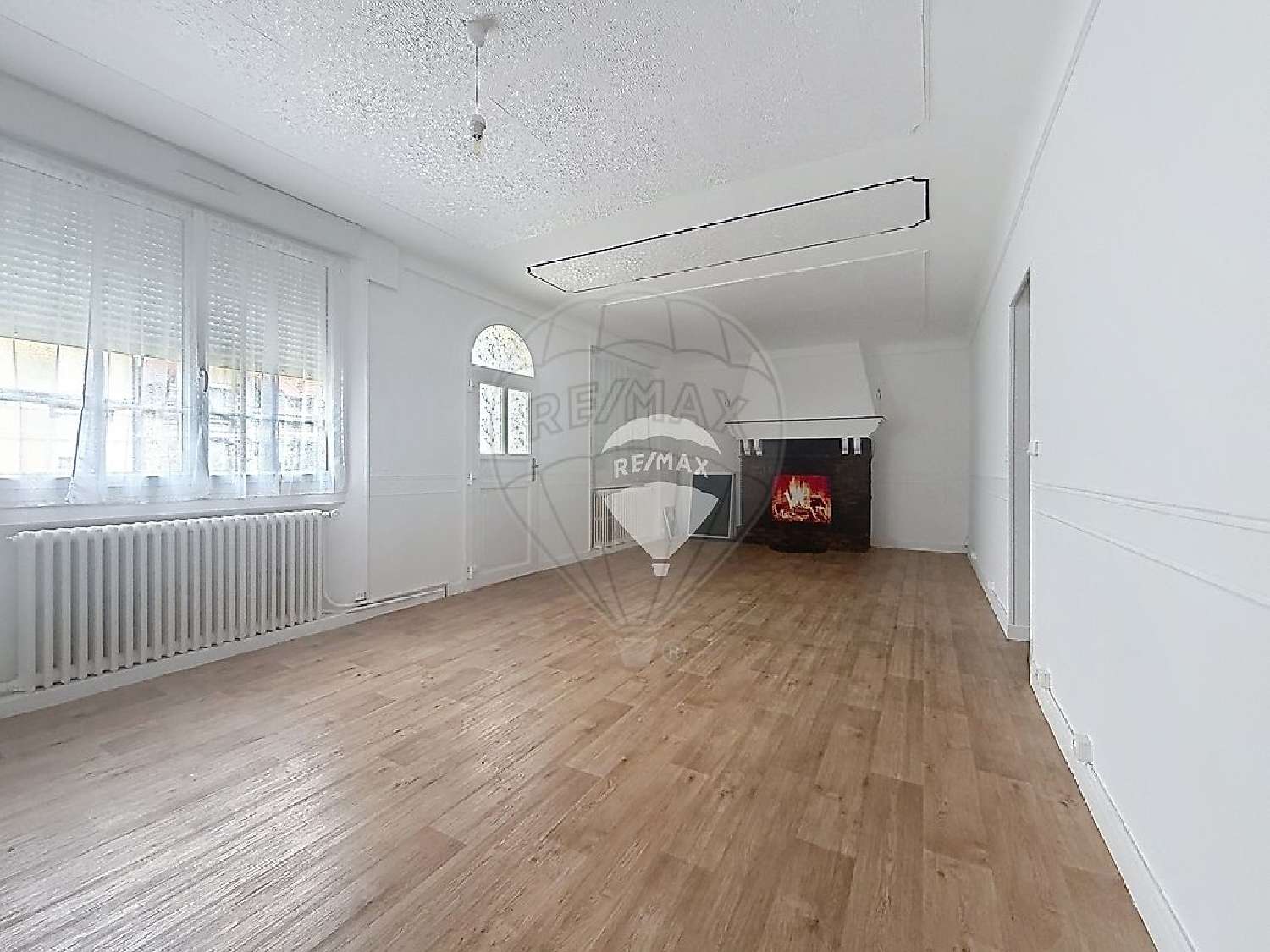 te koop huis Sens Yonne 4