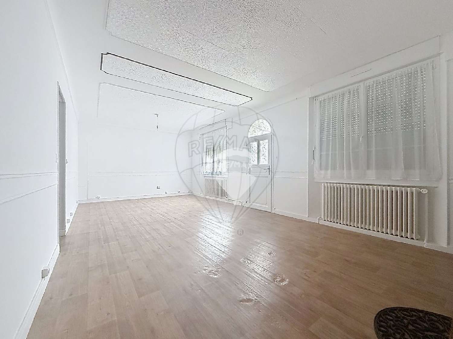 te koop huis Sens Yonne 6