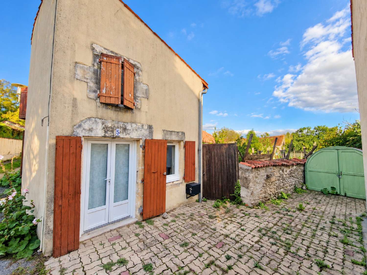 for sale house Tonnay-Boutonne Charente-Maritime 1