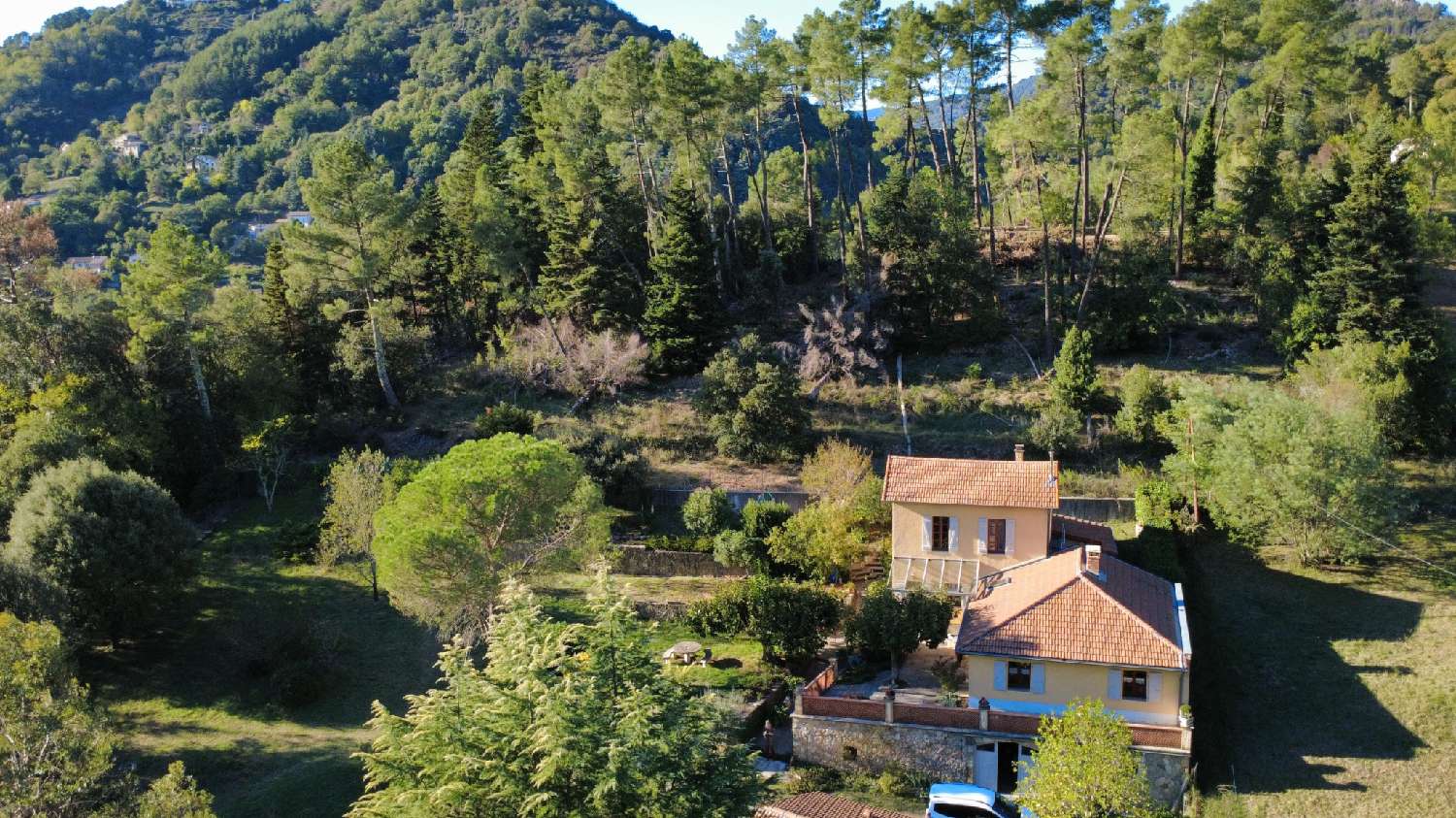 te koop huis Vals-les-Bains Ardèche 2