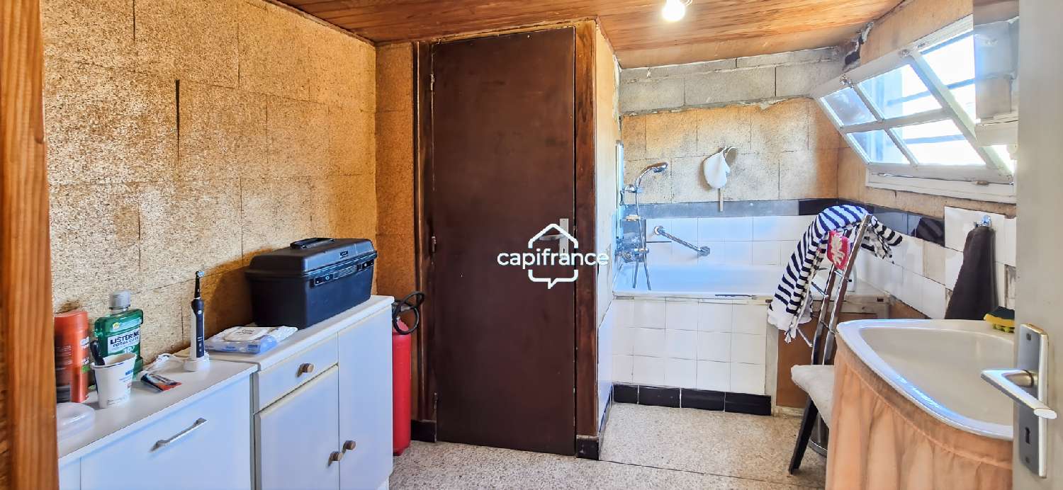  for sale house Varennes-sur-Tèche Allier 8