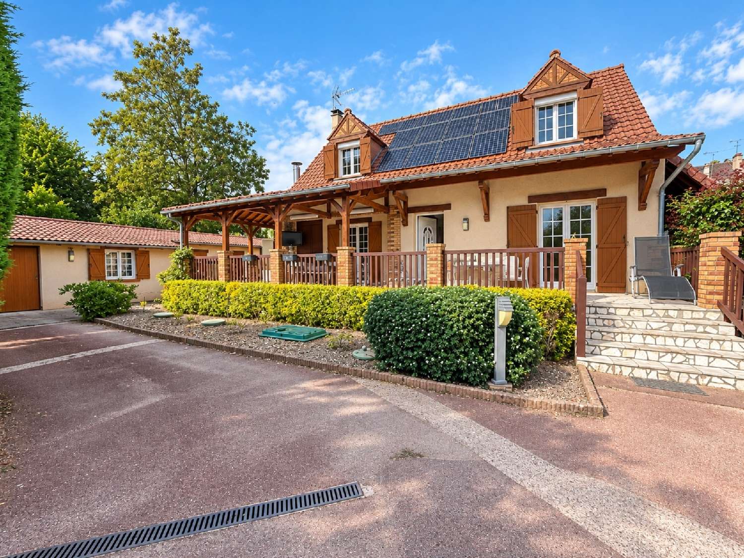 for sale house Vaux-sur-Seine Yvelines 1