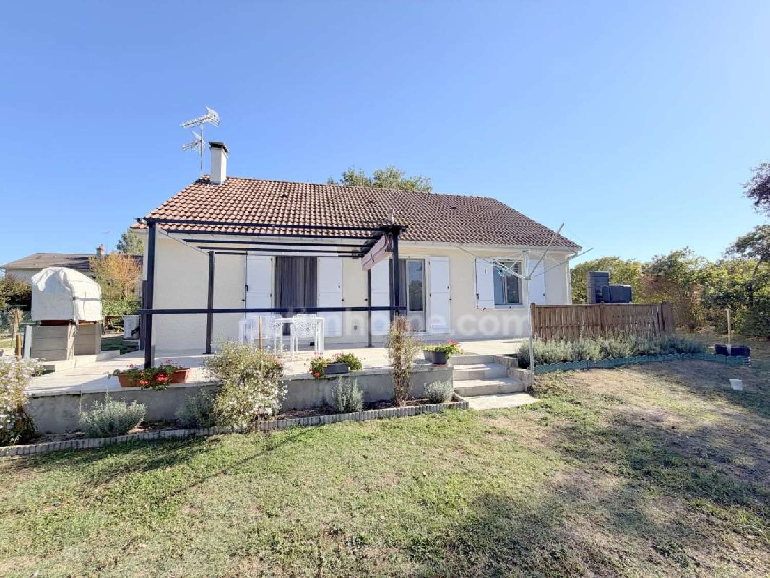 en venta casa Vierzon Cher 1