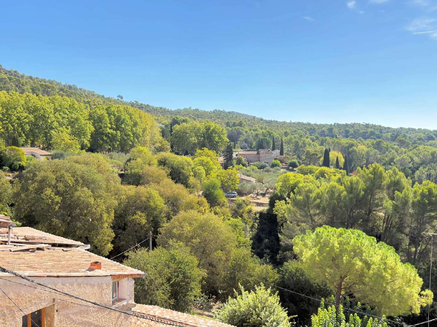 en venta casa Villecroze Var 2