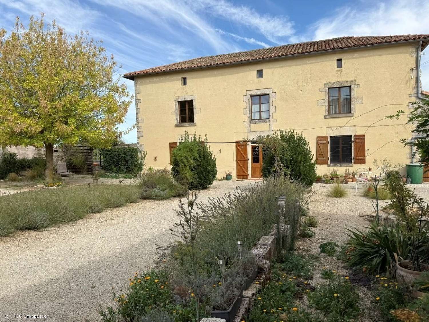 te koop huis Villefagnan Charente 3