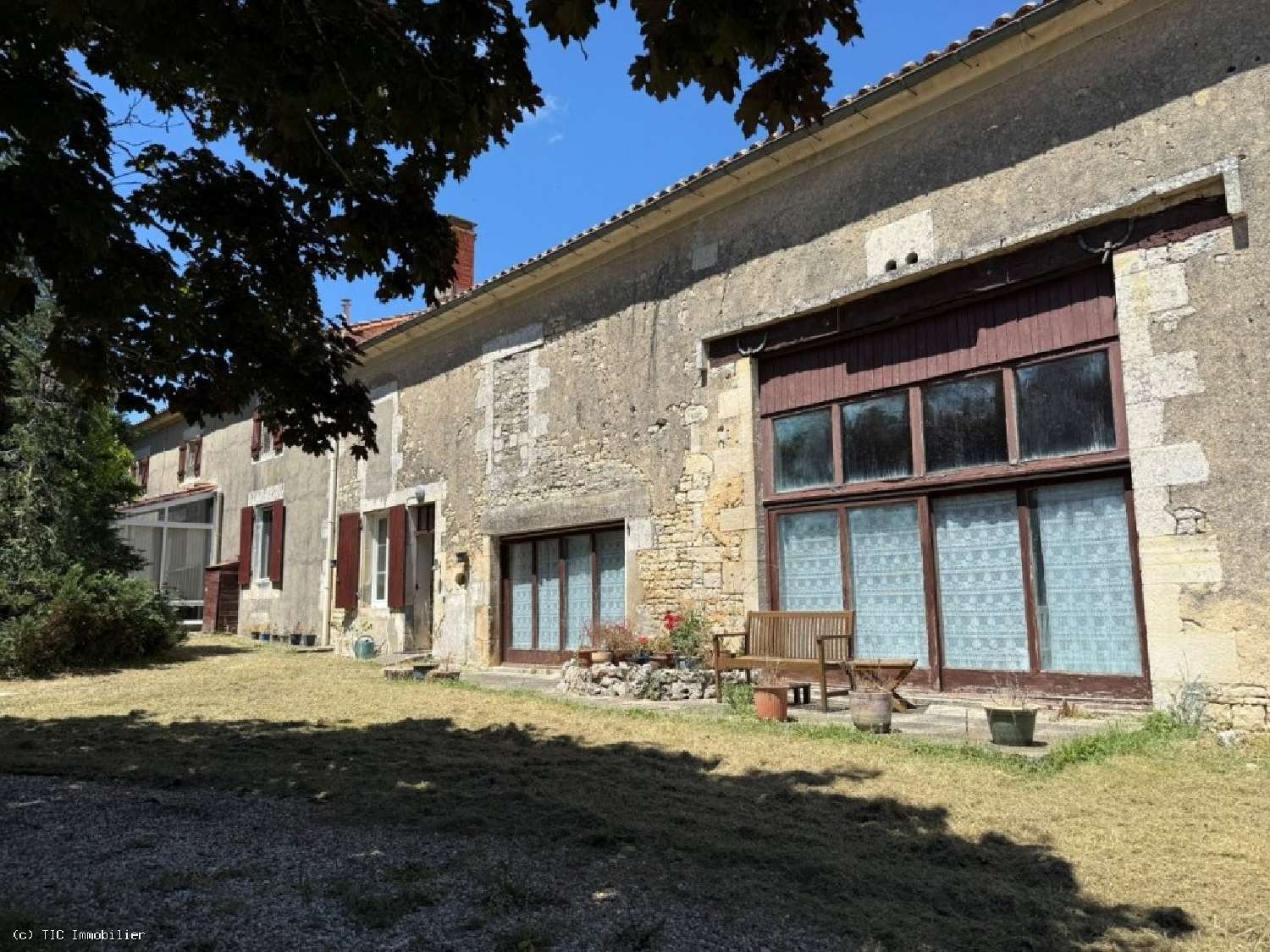 te koop huis Villefagnan Charente 1