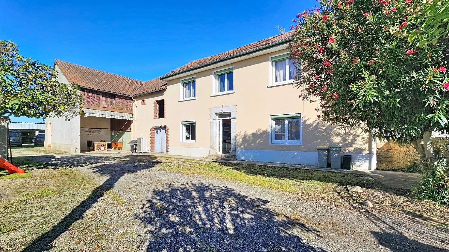 for sale house Villenave-près-Marsac Hautes-Pyrénées 1