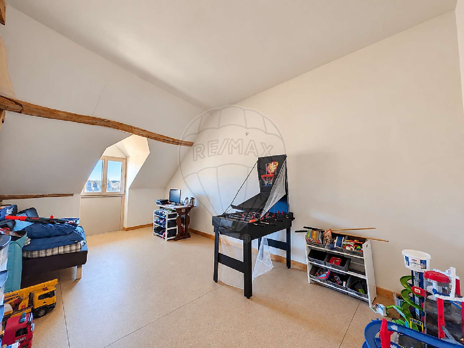 à vendre maison Villeneuve-l'Archevêque Yonne 7