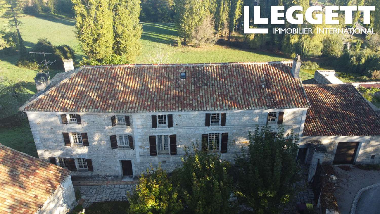 for sale house Vouzan Charente 1