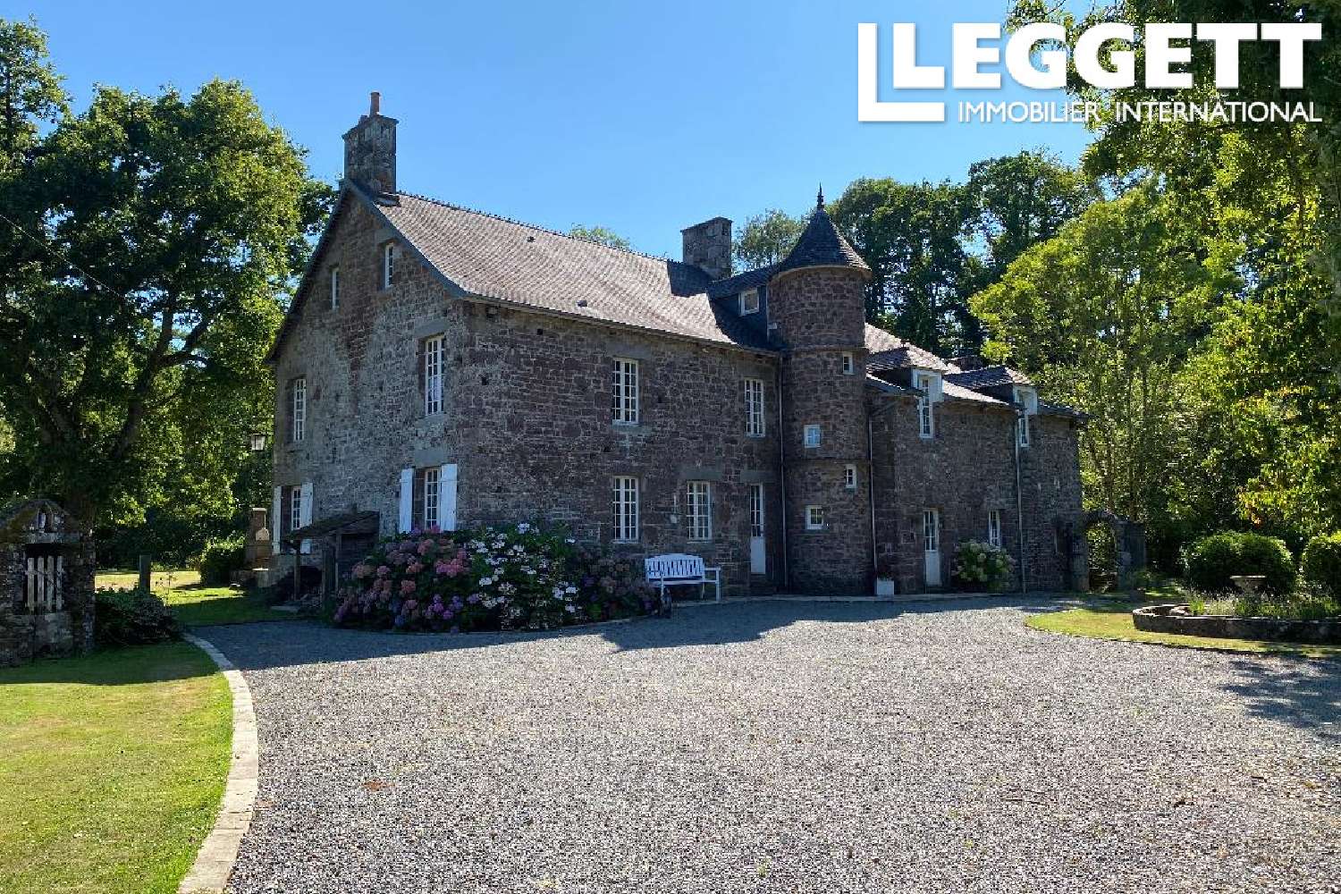 for sale mansion Hambye Manche 1