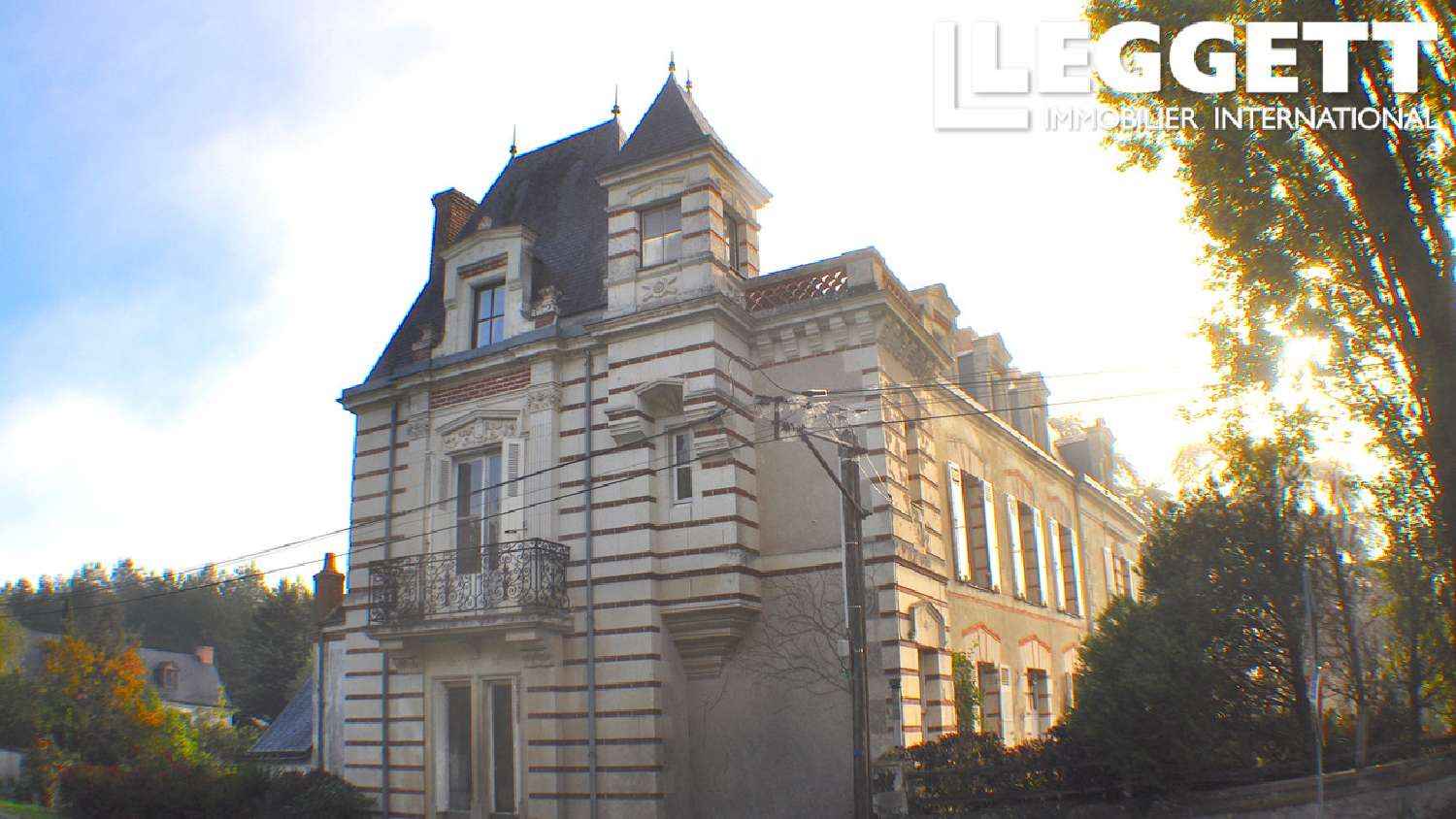 te koop herenhuis Noyant Maine-et-Loire 3