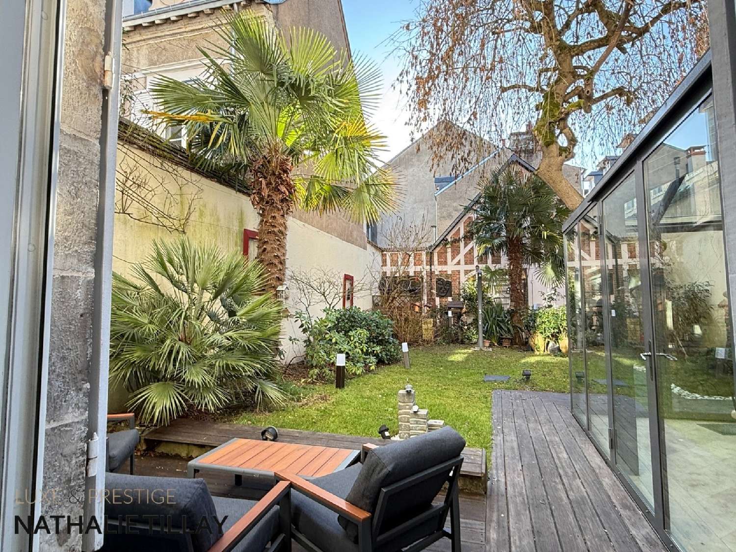 for sale mansion Orléans Loiret 2