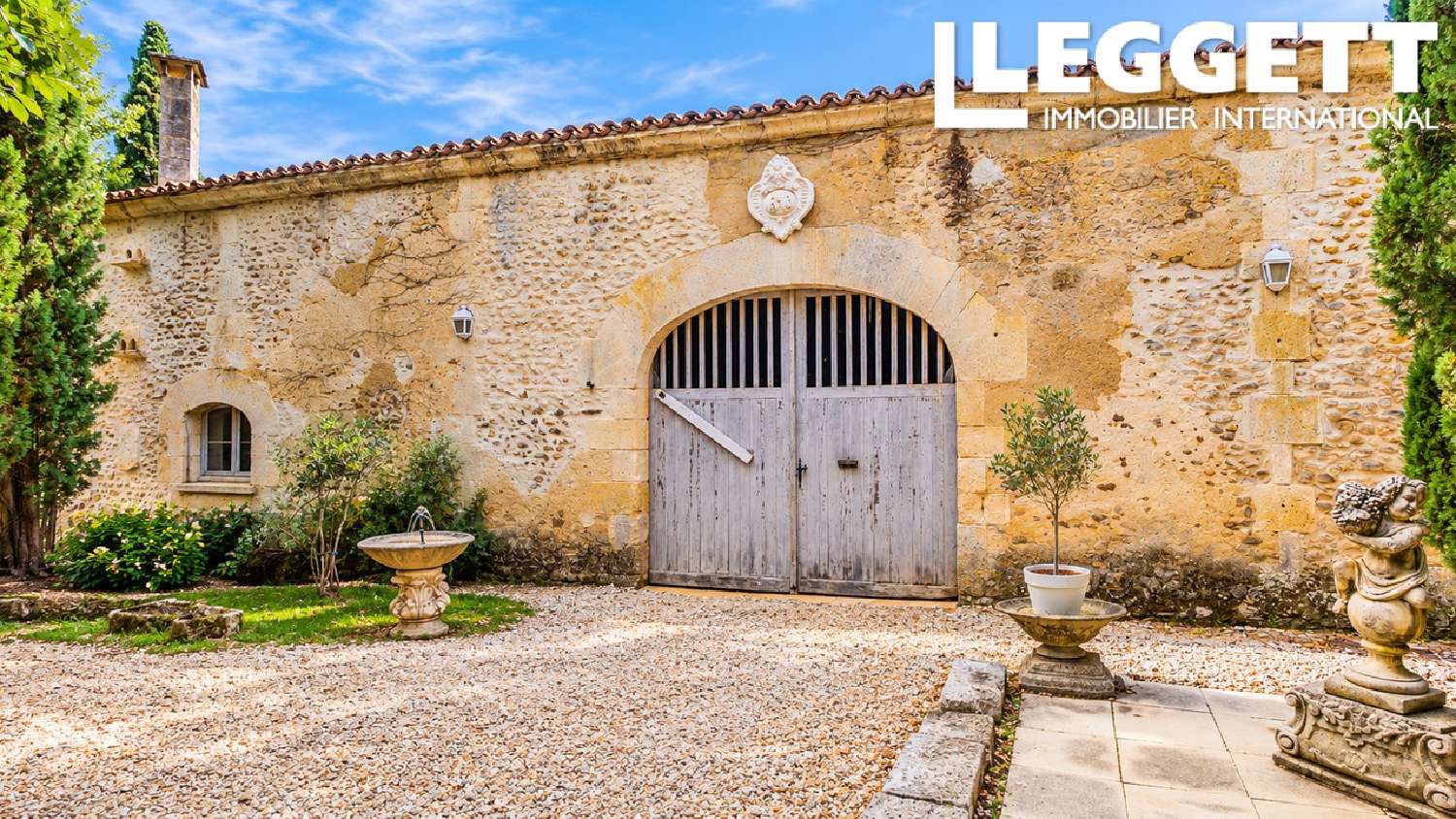 for sale mansion Rougnac Charente 3