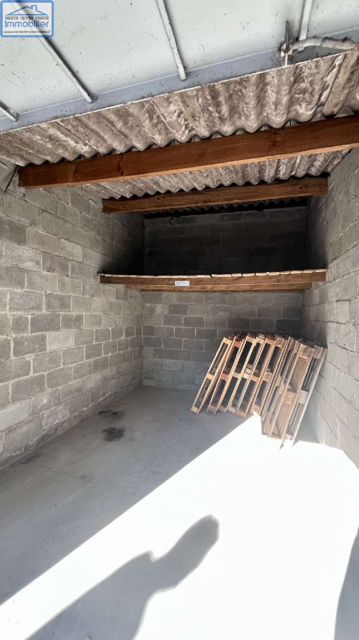 en venta oficina Bourges Cher 3