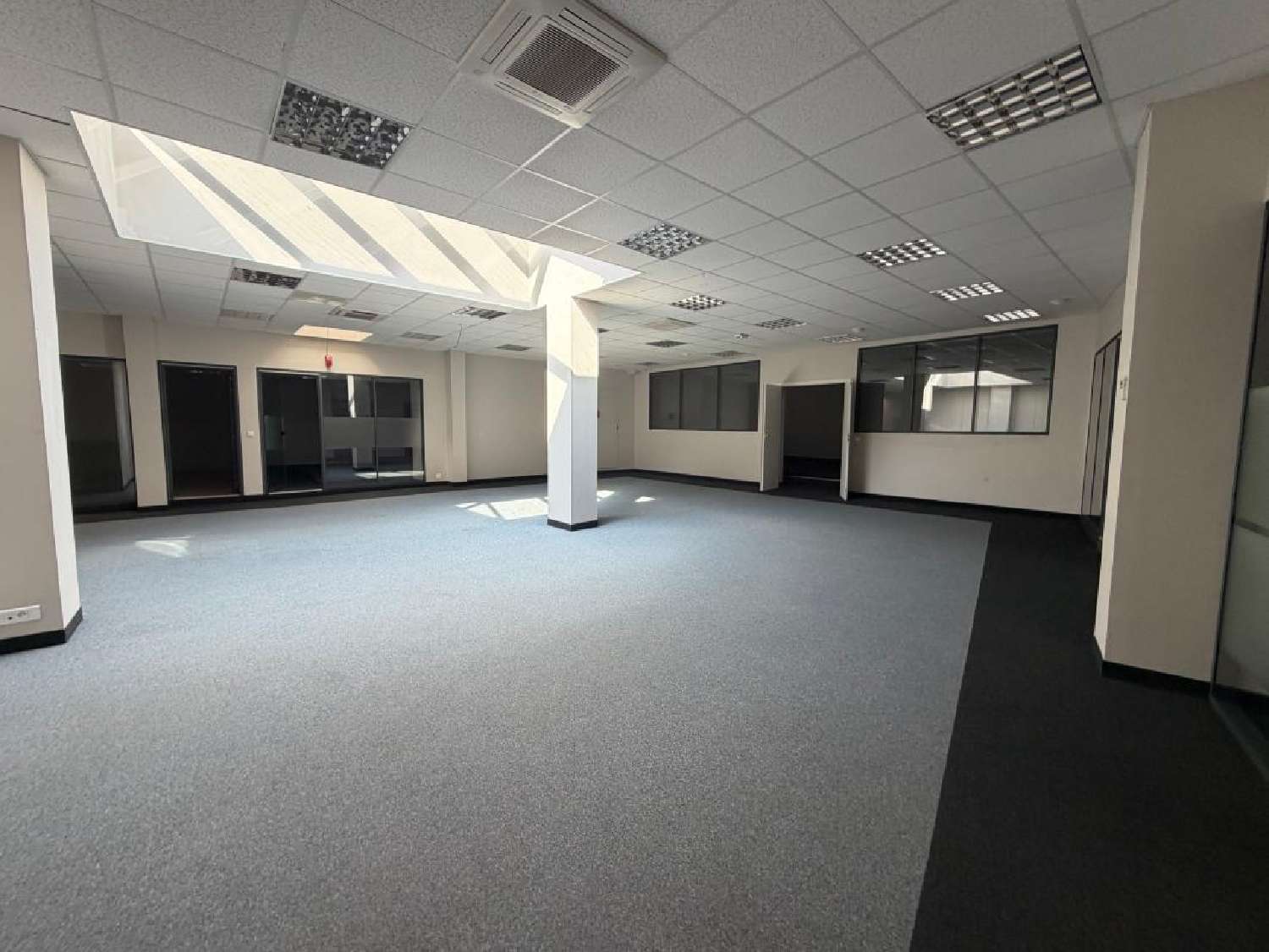 à vendre bureau Coulommiers Seine-et-Marne 1