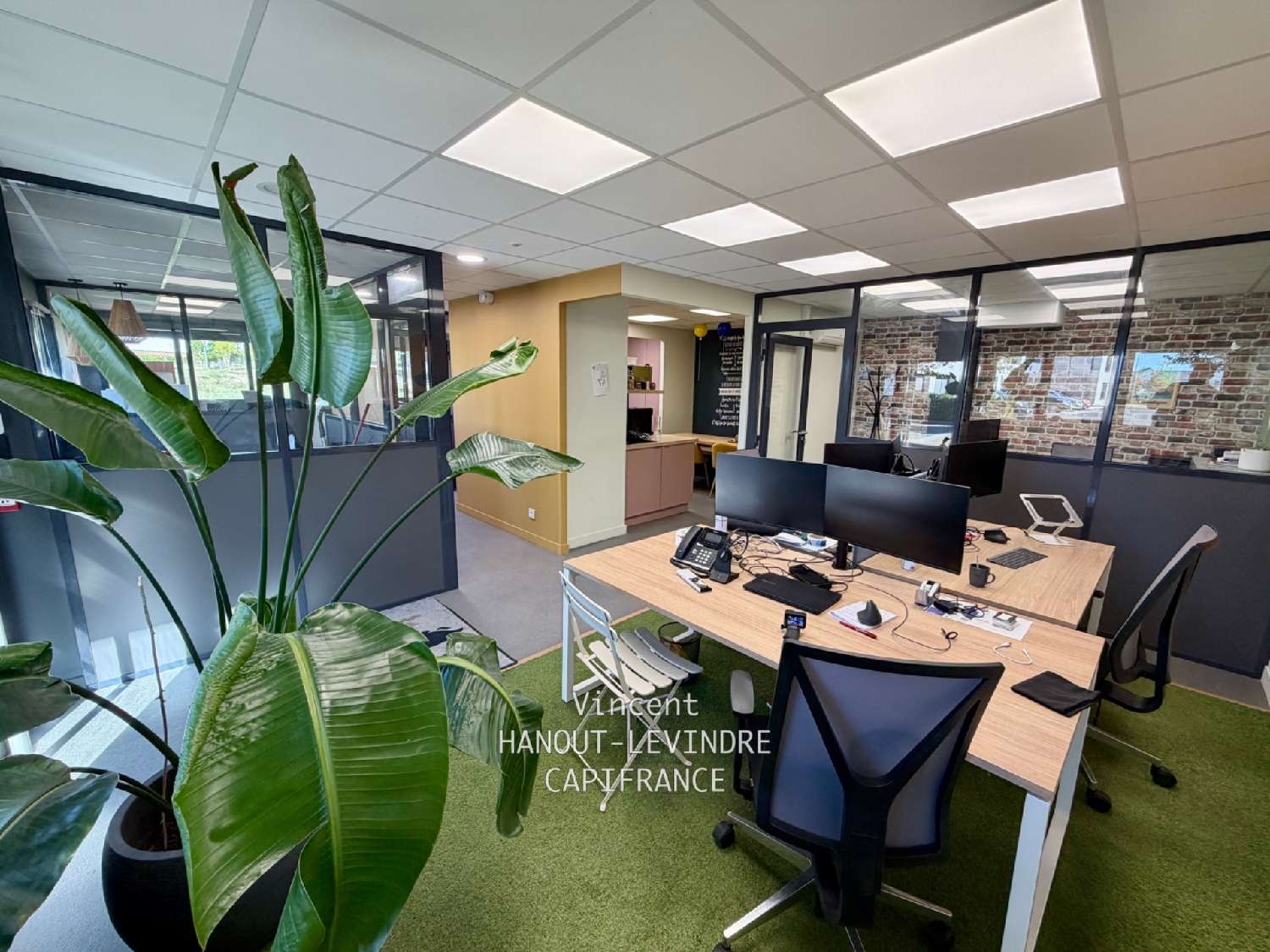 for sale office Écouflant Maine-et-Loire 1