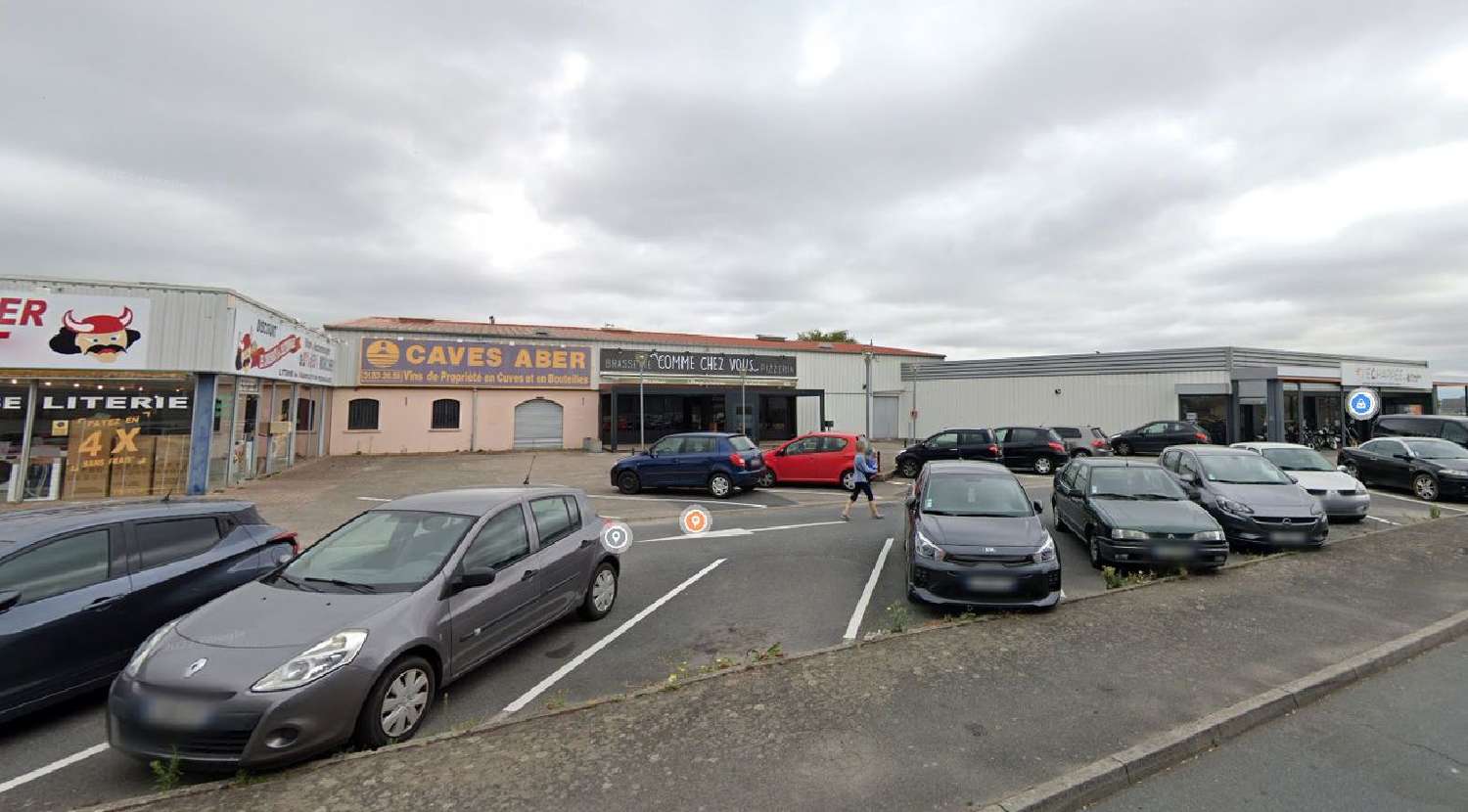  for sale office Ifs Calvados 1
