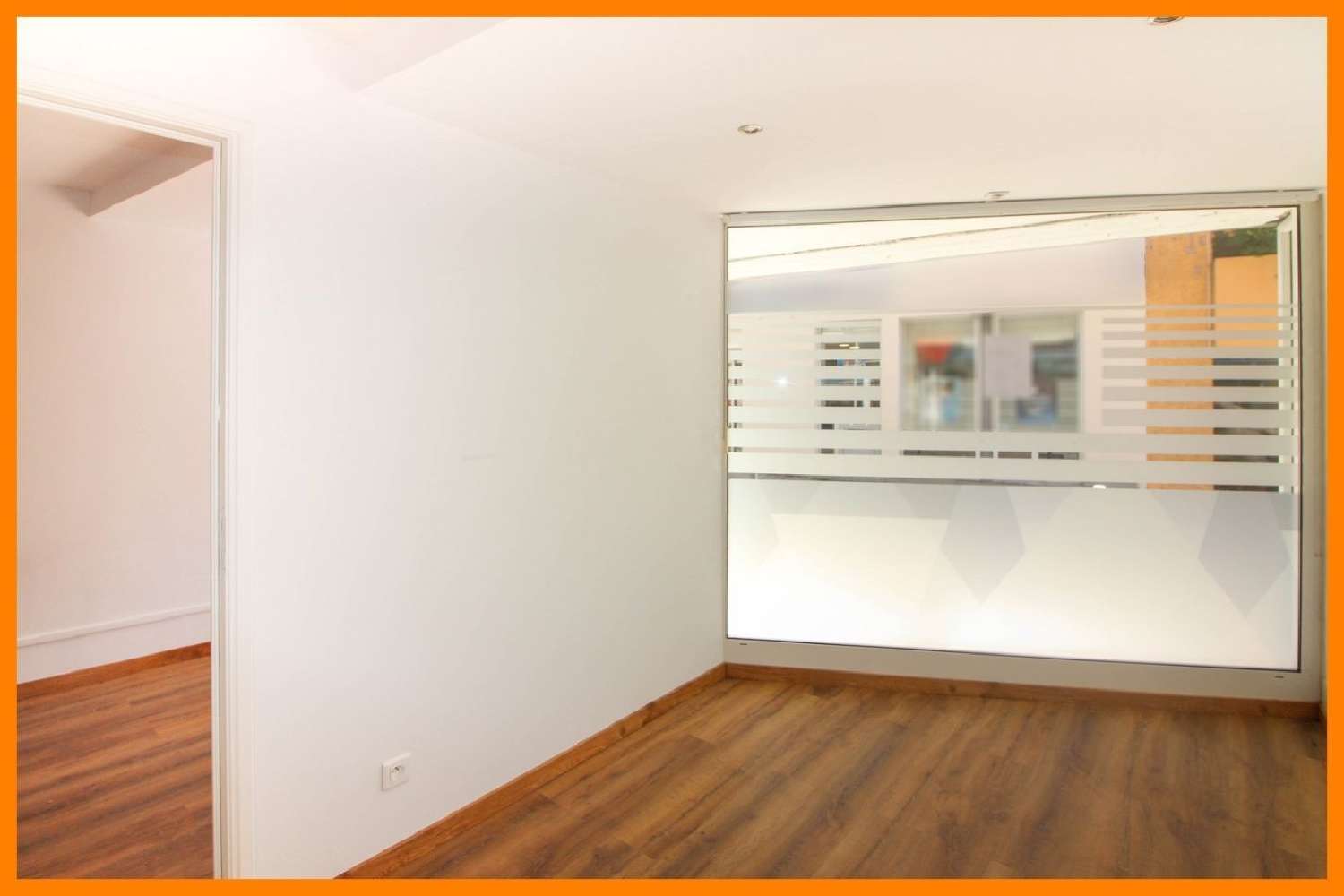  à vendre bureau Montluel Ain 1