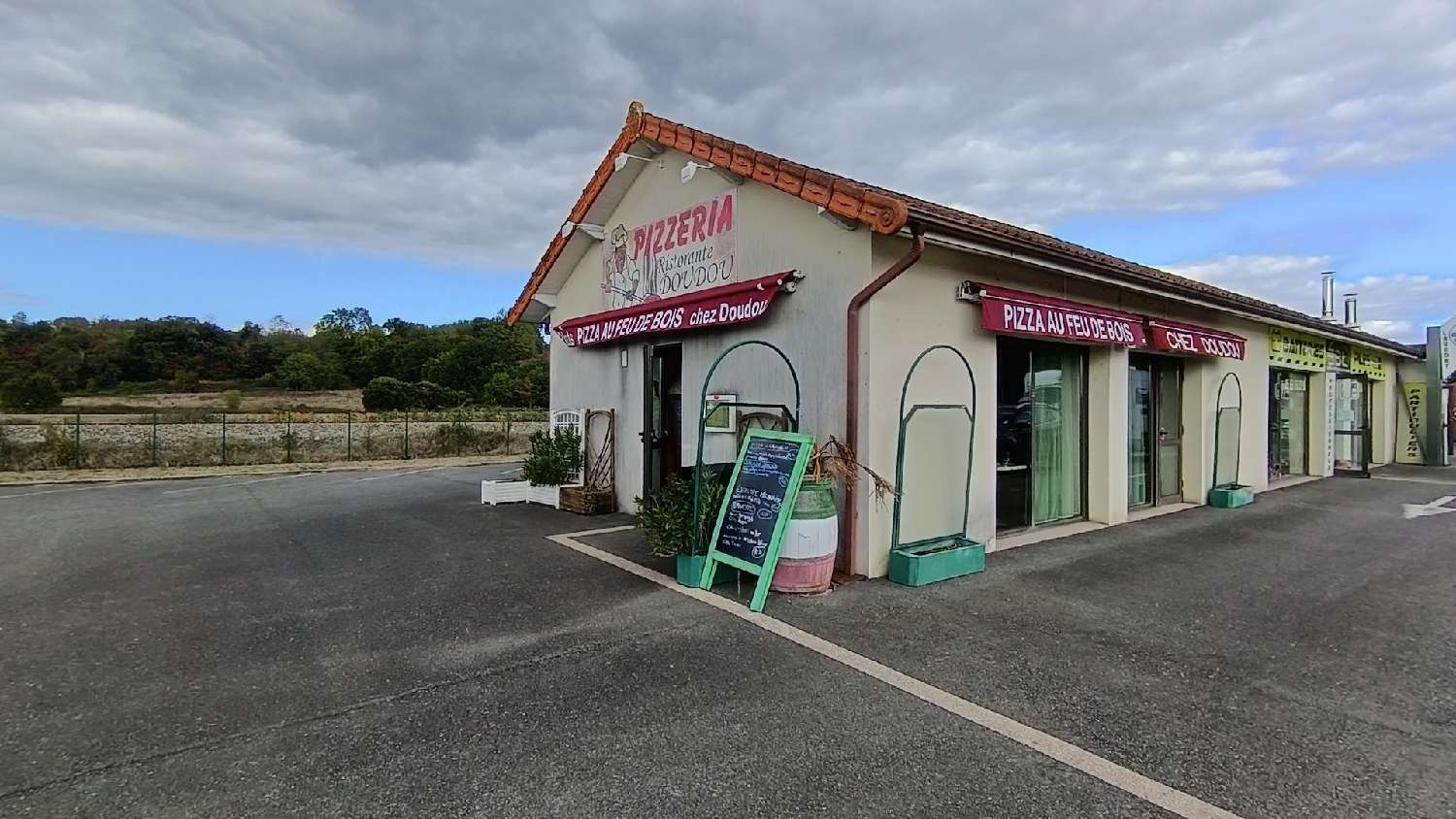 kaufen Restaurant Creysse Dordogne 1