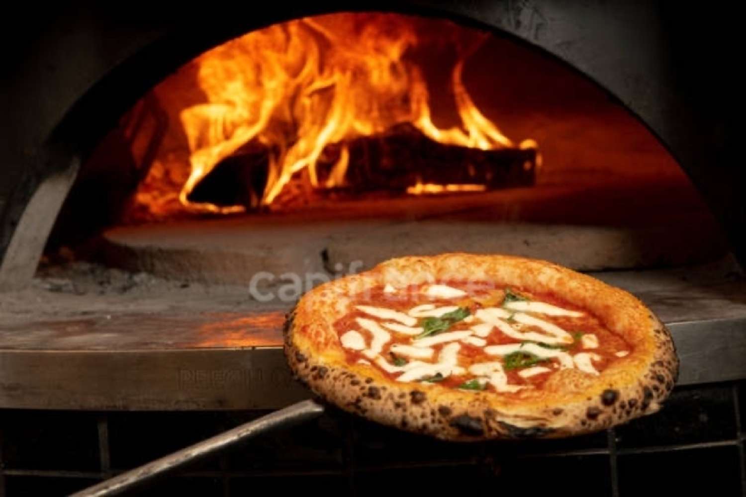 for sale restaurant Rustrel Vaucluse 1