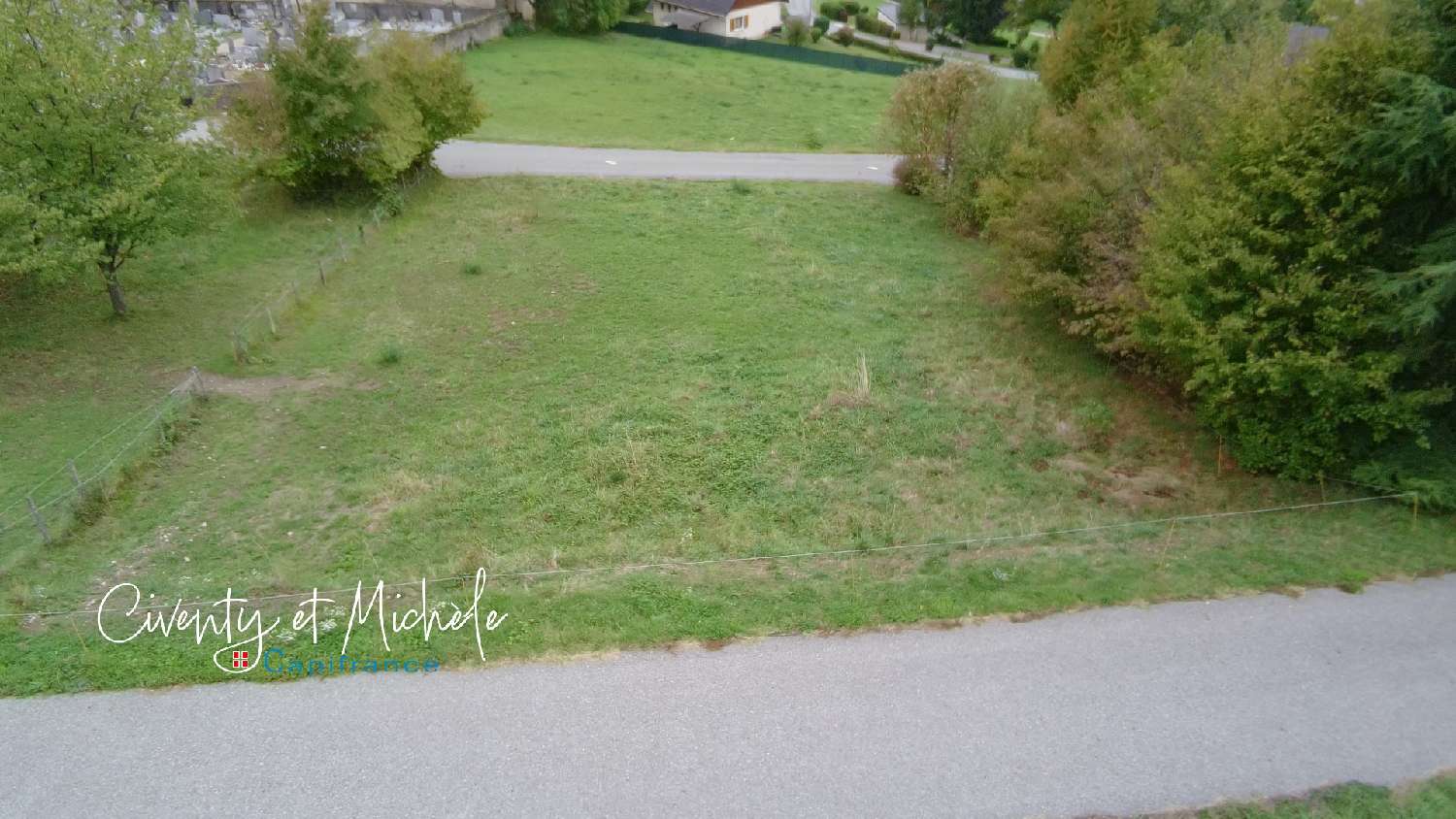 for sale terrain Aiton Savoie 3