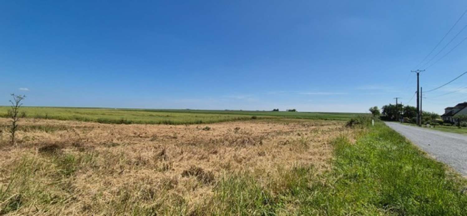 for sale terrain Plivot Marne 3