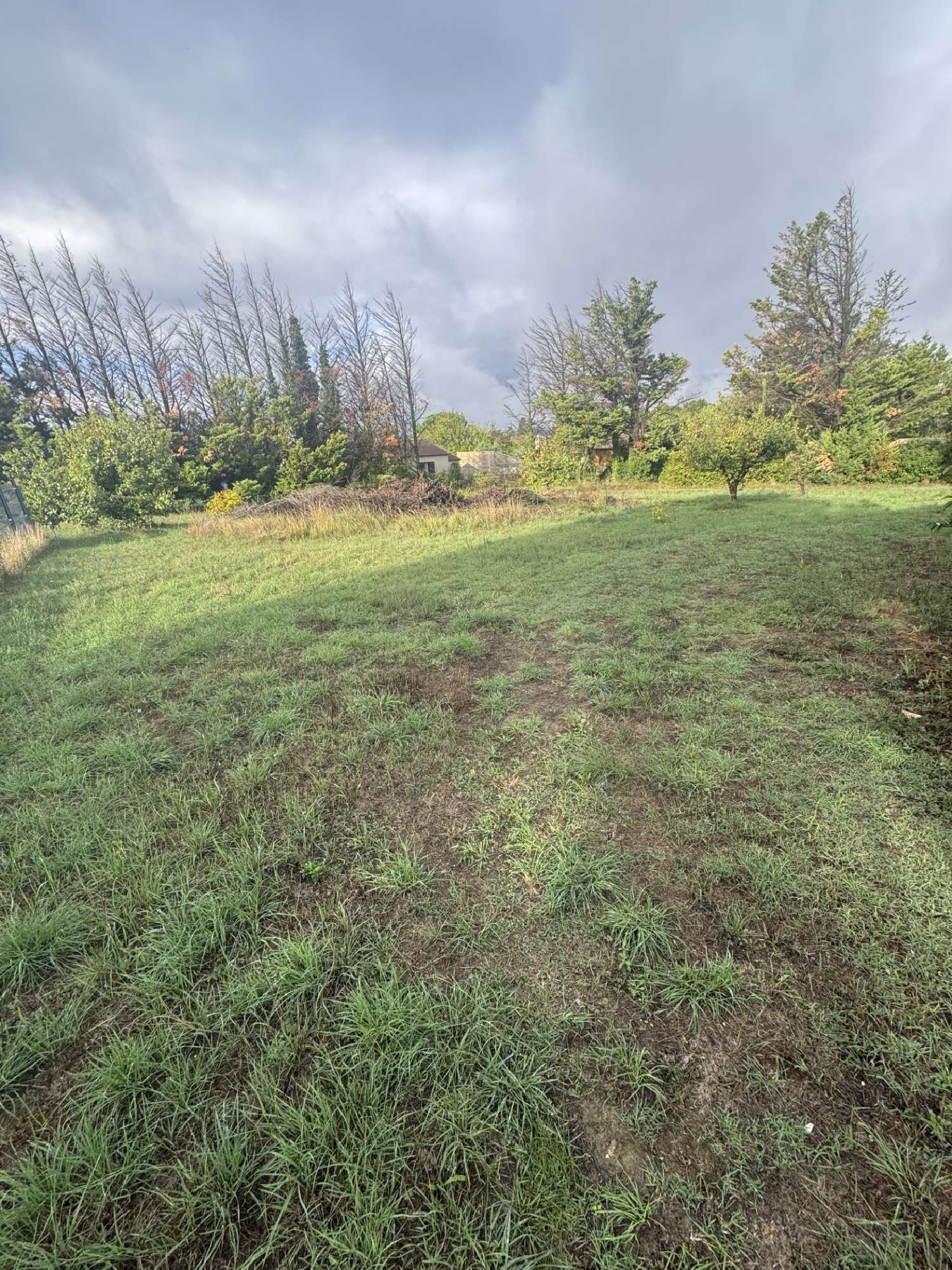 for sale terrain Remoulins Gard 2