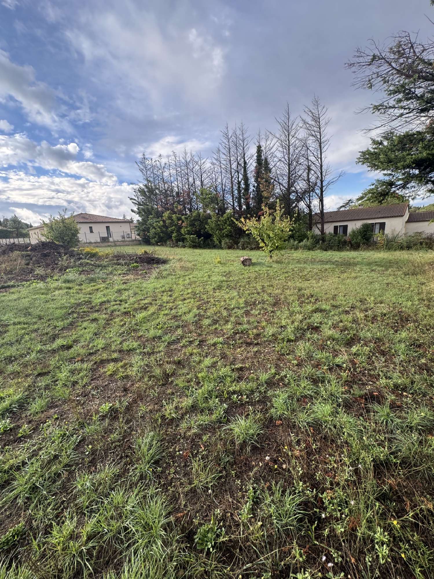 for sale terrain Remoulins Gard 3