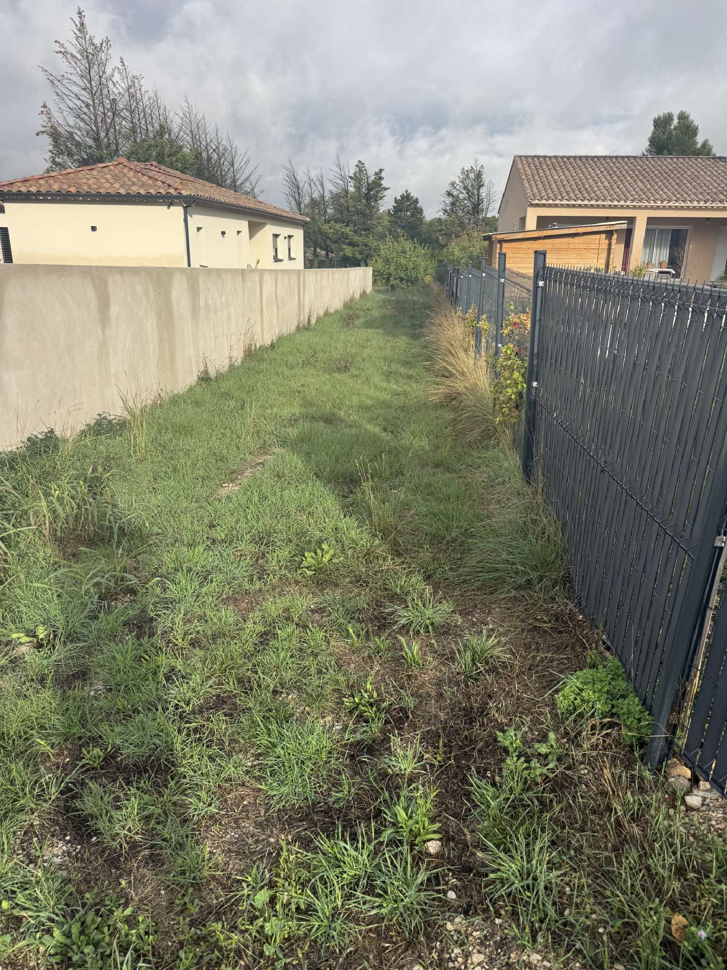 for sale terrain Remoulins Gard 5