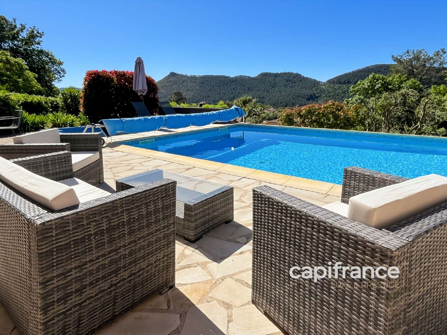  for sale villa Bagnols-en-Forêt Var 3