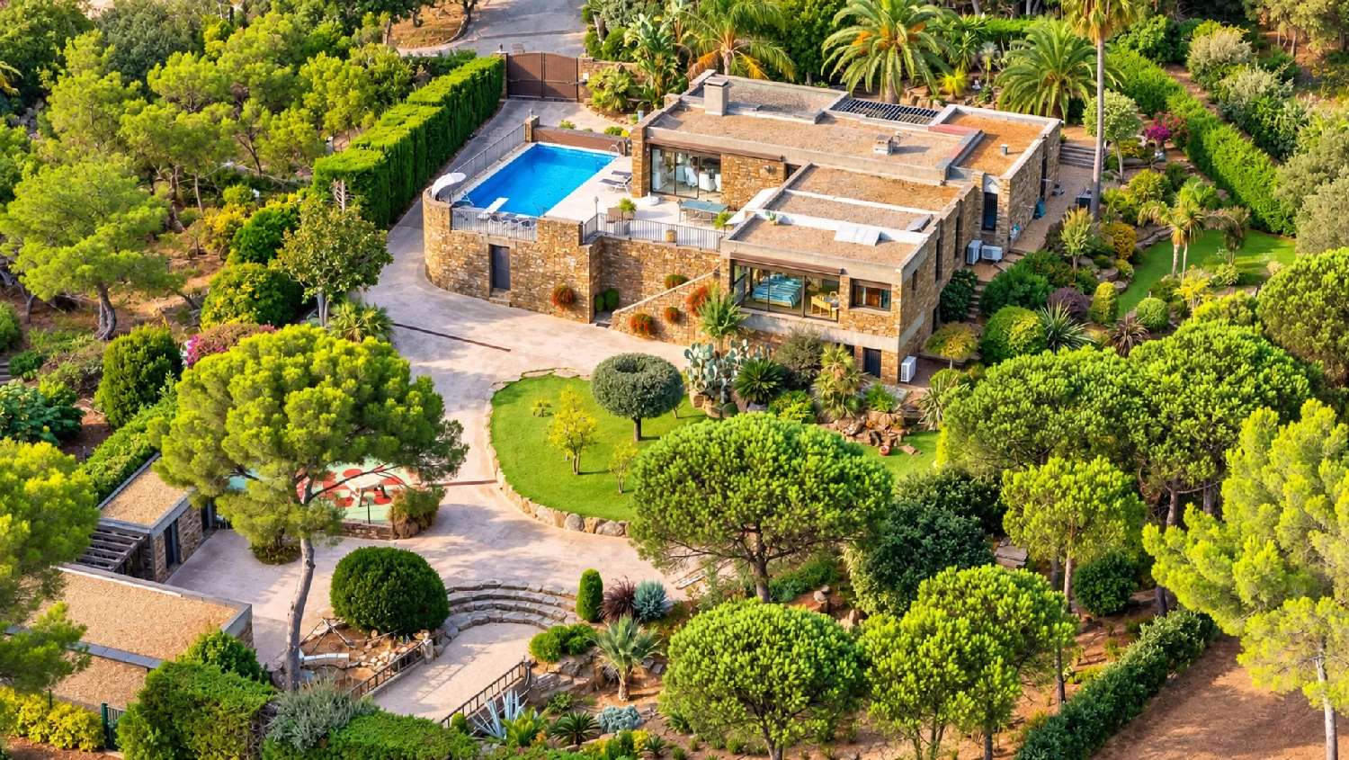 for sale villa Bormes-les-Mimosas Var 3
