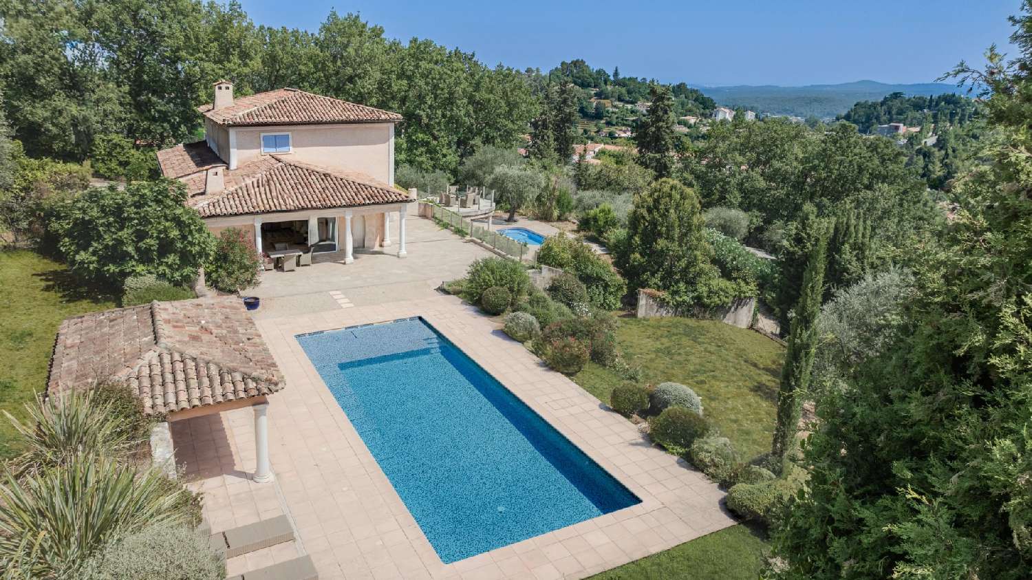  for sale villa Châteauneuf-Grasse Alpes-Maritimes 1