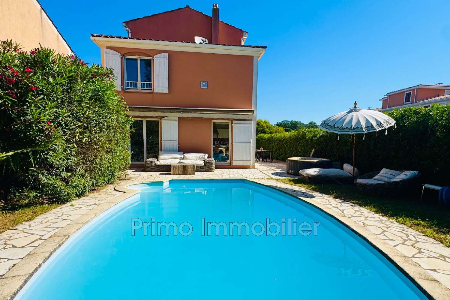  kaufen Villa Cogolin Var 1
