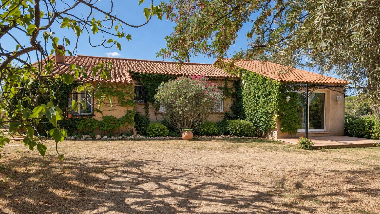 for sale villa Flayosc Var 4