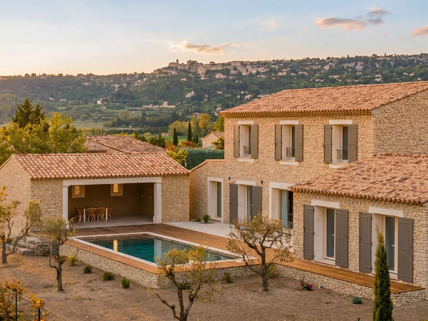  en venta villa Gordes Vaucluse 1