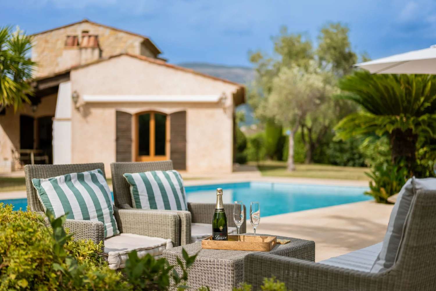 à vendre villa Grasse Alpes-Maritimes 2