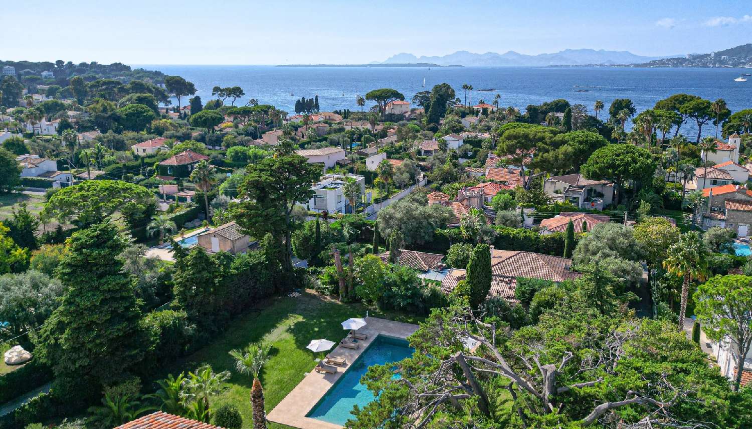  for sale villa Juan-les-Pins Alpes-Maritimes 2