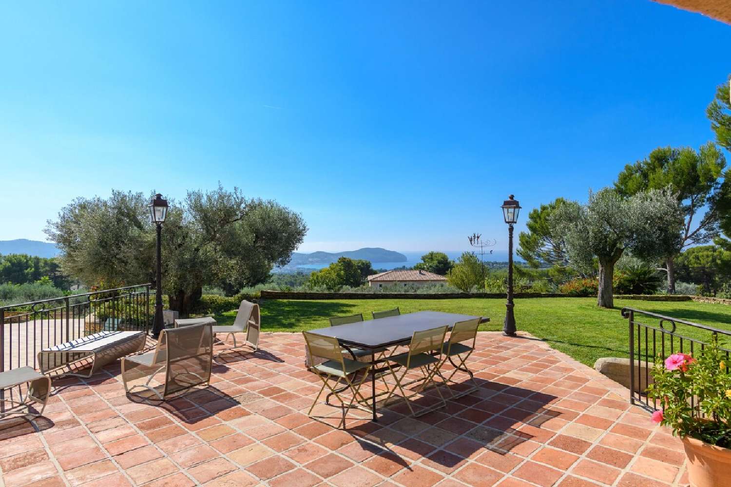 for sale villa La Cadière-d'Azur Var 3