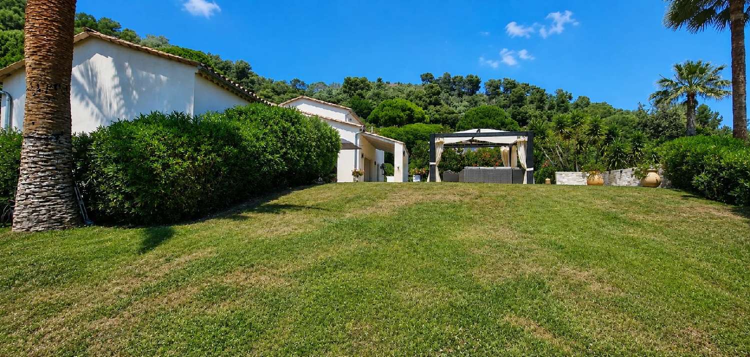 for sale villa La Colle-sur-Loup Alpes-Maritimes 8