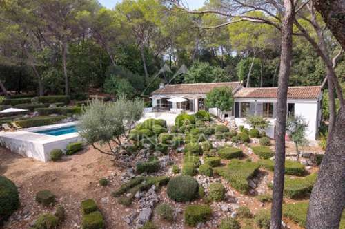 La Colle-sur-Loup Alpes-Maritimes Villa Bild 7427462