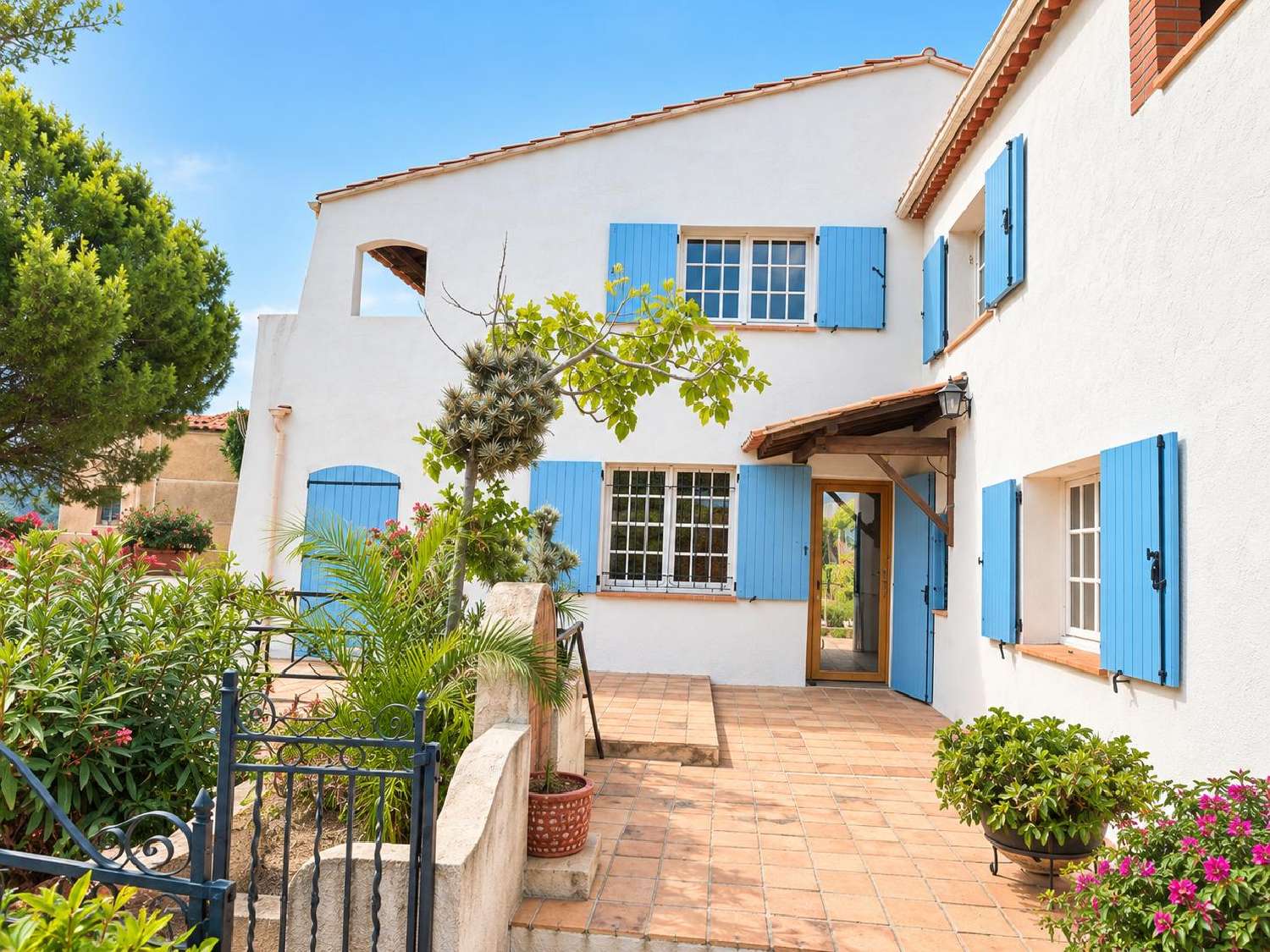  for sale villa Le Lavandou Var 3